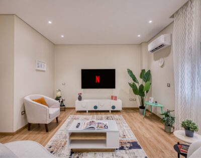 Lunara – 2 BR apartment near CFC/District5/Garden8